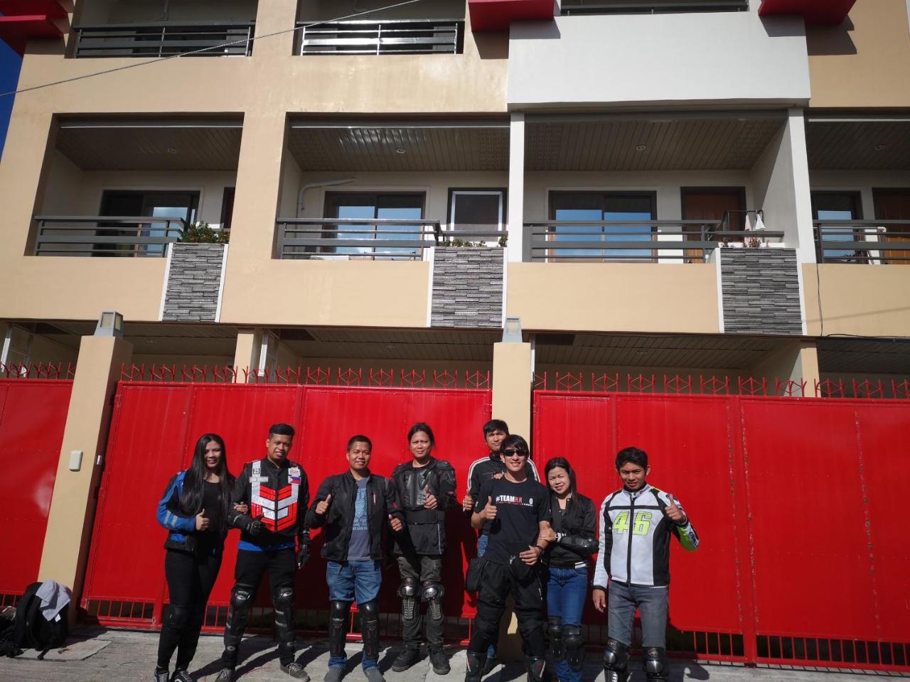 JDL Residences Hostel Legazpi Exterior foto