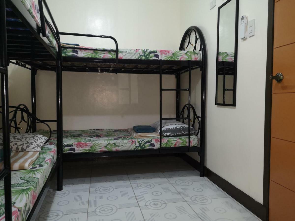 JDL Residences Hostel Legazpi Exterior foto